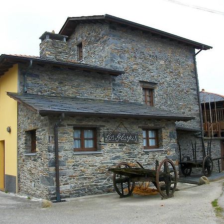 Casa De Aldea Los Glayus Pensionat Luarca Værelse billede