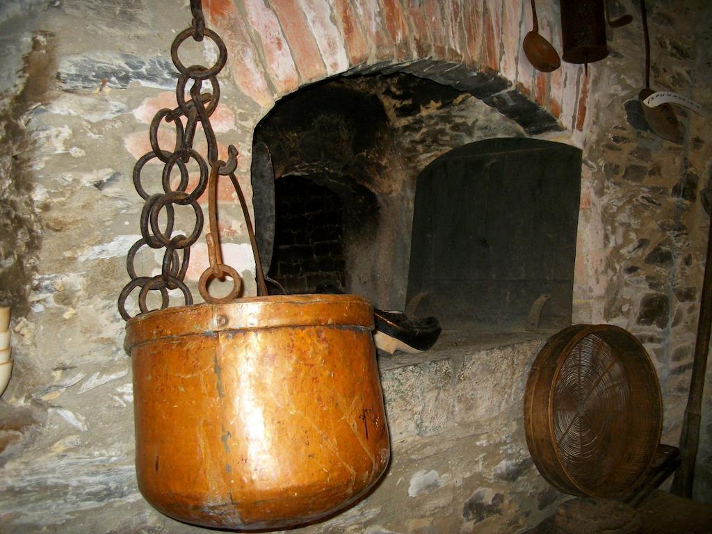Casa De Aldea Los Glayus Pensionat Luarca Eksteriør billede